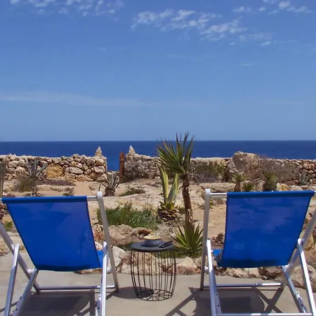 Dammusolevantelampedusa Villa *