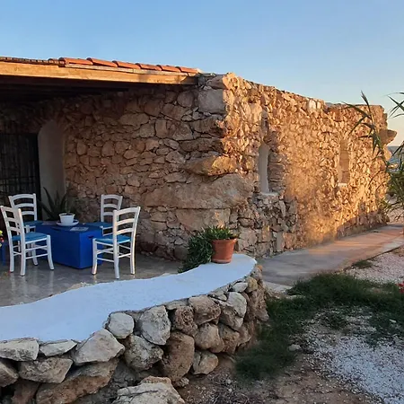 Villa Dammusolevantelampedusa *
